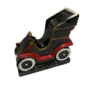 Vintage Ford 1901 Model T Pen Holder Ceramic Black & Red Car With Gold Accent